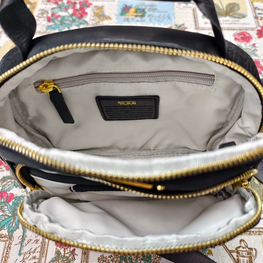 Tumi Alpha Bravo Women's Secure Slim Crossbody Bag - Picture 6 of 8